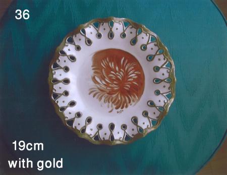 Assiette fleur couleures chaudes et or